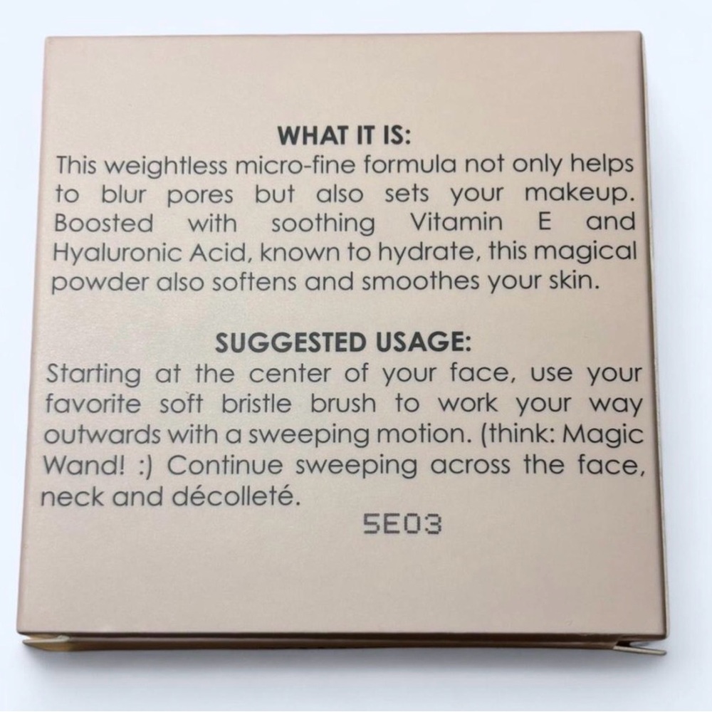 Pixie Powder Setting Powder - Picture 2 of 5